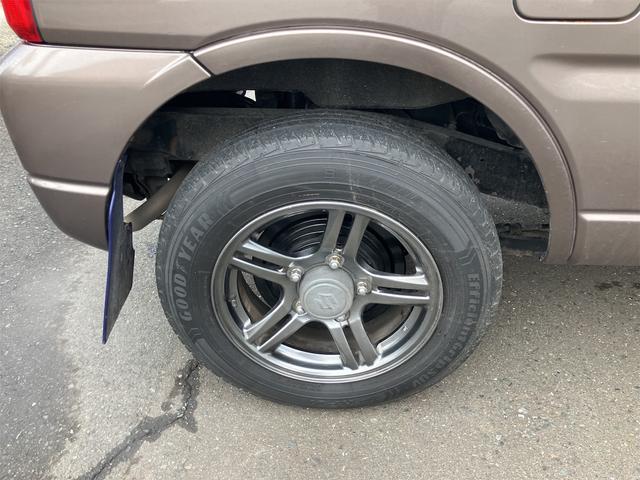 ジムニー クロスアドベンチャー 4WD ナビ TV CD キーレス 背面タイヤ(4枚目)