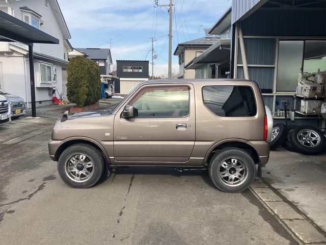 ジムニー クロスアドベンチャー 4WD ナビ TV CD キーレス 背面タイヤ(8枚目)