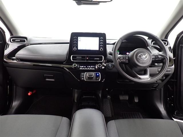 アクア Ｇ　４ＷＤ　メモリーナビ　バックカメラ　衝突被害軽減システム　ＥＴＣ　ドラレコ　ＬＥＤヘッドランプ（7枚目）