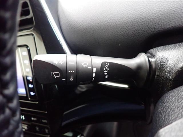 プリウス S フルセグ メモリーナビ バックカメラ 衝突被害軽減システム ETC LEDヘッドランプ(12枚目)