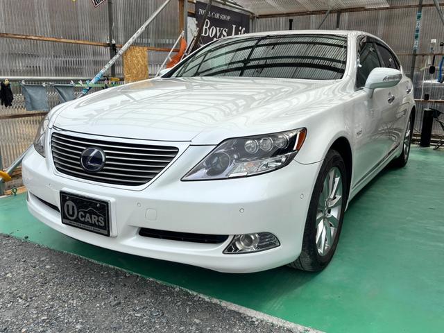 ＬＳ ＬＳ６００ｈＬ　４ＷＤロングボディー　ナビＴＶバックカメラ　マークレビンソン　黒皮シート　サンルーフ　パワートランク　ステアリングヒーター　クルーズコントロール　ドライブレコーダー（3枚目）
