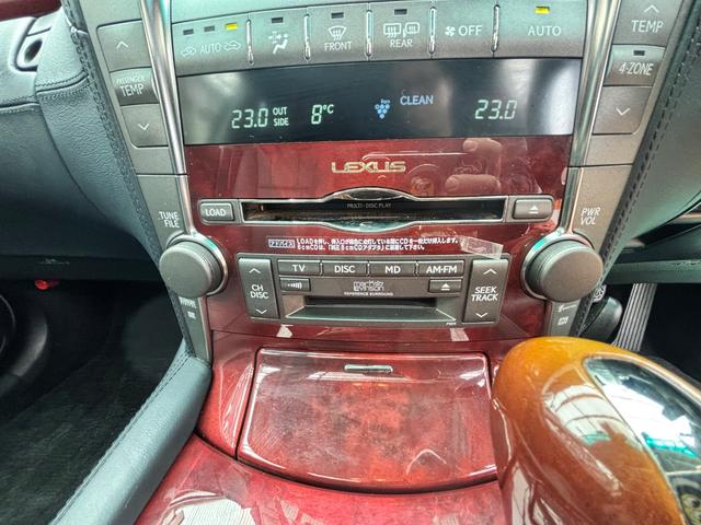 ＬＳ ＬＳ６００ｈＬ　４ＷＤロングボディー　ナビＴＶバックカメラ　マークレビンソン　黒皮シート　サンルーフ　パワートランク　ステアリングヒーター　クルーズコントロール　ドライブレコーダー（16枚目）