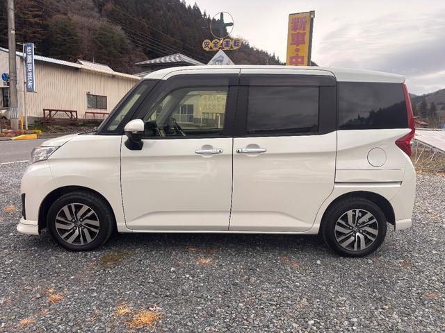 ルーミー カスタムG S 4WD トヨタセーフティーセンス 両側パワースライドドア ナビ テレビ バックカメラ ビルトインETC LEDヘッドライト プッシュスタート スマートキー×2(5枚目)