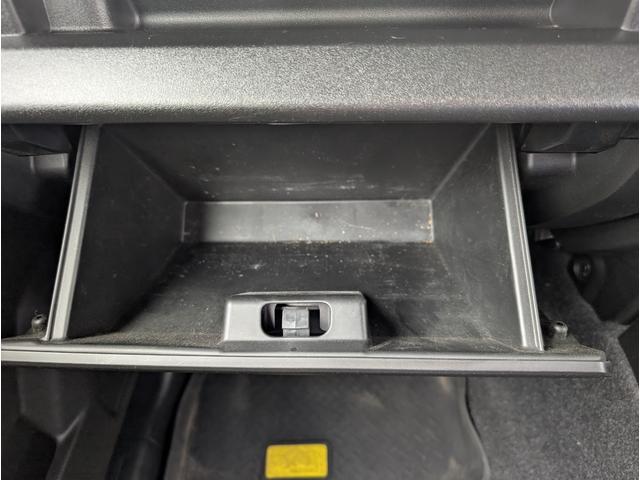 ジムニー ＸＬ　４ＷＤ　４ＡＴ　ナビ・オーディオレス　機械式副変速機４ＷＤ　横滑り防止機能　オートエアコン　シートヒーター　プッシュスタート（55枚目）