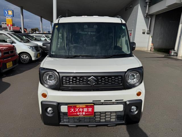 スペーシアギア ＨＹＢＲＩＤ　ＸＺ　２型　４ＷＤ　衝突被害軽減Ｓ　全方位ナビ　４ＷＤ　衝突被害軽減システム　アイドリングストップ　横滑り防止機能　衝突安全ボディ　バックカメラ　オートライト　スライドドア　プッシュスタート　プッシュスタート　シートヒーター　オートエアコン（6枚目）