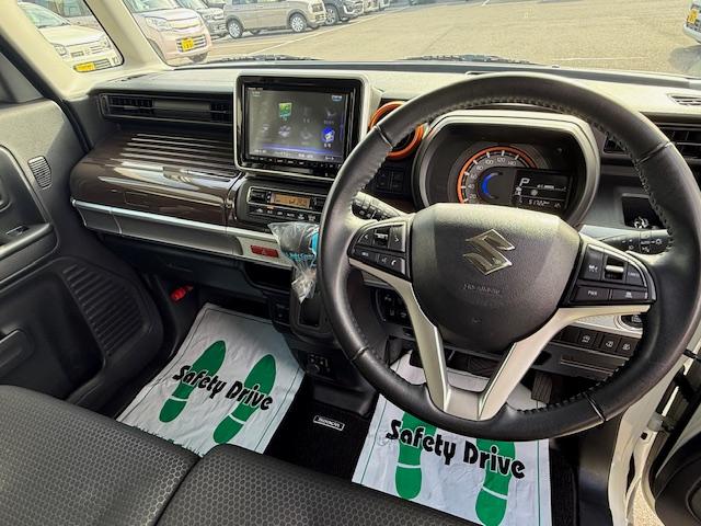 スペーシアギア ＨＹＢＲＩＤ　ＸＺ　２型　４ＷＤ　衝突被害軽減Ｓ　全方位ナビ　４ＷＤ　衝突被害軽減システム　アイドリングストップ　横滑り防止機能　衝突安全ボディ　バックカメラ　オートライト　スライドドア　プッシュスタート　プッシュスタート　シートヒーター　オートエアコン（20枚目）