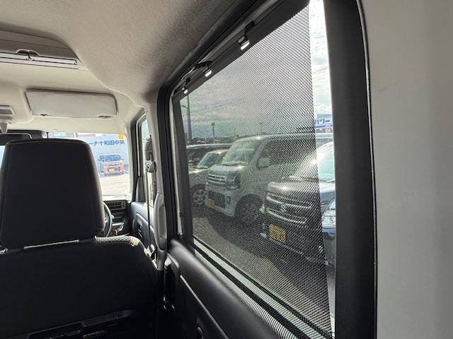 スペーシアギア ＨＹＢＲＩＤ　ＸＺ　２型　４ＷＤ　衝突被害軽減Ｓ　全方位ナビ　４ＷＤ　衝突被害軽減システム　アイドリングストップ　横滑り防止機能　衝突安全ボディ　バックカメラ　オートライト　スライドドア　プッシュスタート　プッシュスタート　シートヒーター　オートエアコン（39枚目）