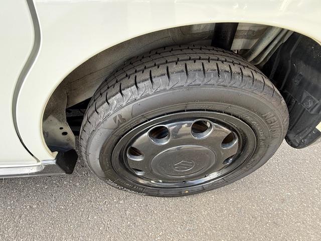 スペーシアギア ＨＹＢＲＩＤ　ＸＺ　２型　４ＷＤ　衝突被害軽減Ｓ　全方位ナビ　４ＷＤ　衝突被害軽減システム　アイドリングストップ　横滑り防止機能　衝突安全ボディ　バックカメラ　オートライト　スライドドア　プッシュスタート　プッシュスタート　シートヒーター　オートエアコン（44枚目）