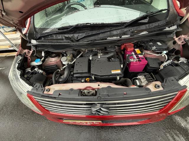 ワゴンＲ ２０周年記念車　ＭＨ３４型　２型　４ＷＤ　４ＷＤ　衝突被害軽減システム　アイドリングストップ　横滑り防止機能　衝突安全ボディ　オートライト　Ｂｌｕｅｔｏｏｔｈ　プッシュスタート　シートヒーター（17枚目）