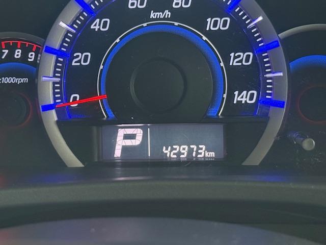 ワゴンＲ ２０周年記念車　ＭＨ３４型　２型　４ＷＤ　４ＷＤ　衝突被害軽減システム　アイドリングストップ　横滑り防止機能　衝突安全ボディ　オートライト　Ｂｌｕｅｔｏｏｔｈ　プッシュスタート　シートヒーター（22枚目）