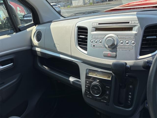 ワゴンＲ ＦＺ　４ＷＤ　衝突被害軽減システム　スマートキー　アイドリングストップ　シートヒーター　ベンチシート　ＣＶＴ　盗難防止システム　ＡＢＳ　ＥＳＣ　ＣＤ　ミュージックプレイヤー接続可　アルミホイール（4枚目）
