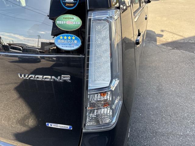 ワゴンR FZ 4WD 衝突被害軽減システム スマートキー アイドリングストップ シートヒーター ベンチシート CVT 盗難防止システム ABS ESC CD ミュージックプレイヤー接続可 アルミホイール(42枚目)