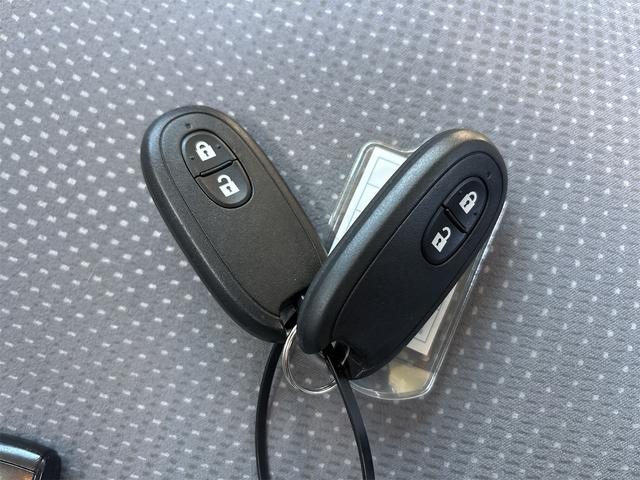 ワゴンR FZ 4WD 衝突被害軽減システム スマートキー アイドリングストップ シートヒーター ベンチシート CVT 盗難防止システム ABS ESC CD ミュージックプレイヤー接続可 アルミホイール(47枚目)
