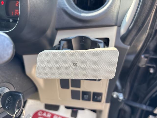 ムーヴ Ｌ　４ＷＤ　ＥＴＣ　ナビ　ＴＶ　アイドリングストップ　ＣＶＴ　盗難防止システム　ＡＢＳ　ＣＤ　ＵＳＢ　アルミホイール　衝突安全ボディ　エアコン　パワーステアリング　パワーウィンドウ　運転席エアバッグ（12枚目）