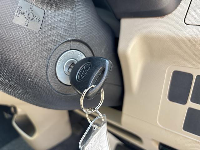 ムーヴ Ｌ　４ＷＤ　ＥＴＣ　ナビ　ＴＶ　アイドリングストップ　ＣＶＴ　盗難防止システム　ＡＢＳ　ＣＤ　ＵＳＢ　アルミホイール　衝突安全ボディ　エアコン　パワーステアリング　パワーウィンドウ　運転席エアバッグ（14枚目）