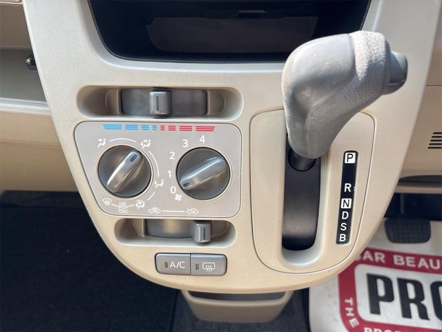 ムーヴ Ｌ　４ＷＤ　ＥＴＣ　ナビ　ＴＶ　アイドリングストップ　ＣＶＴ　盗難防止システム　ＡＢＳ　ＣＤ　ＵＳＢ　アルミホイール　衝突安全ボディ　エアコン　パワーステアリング　パワーウィンドウ　運転席エアバッグ（17枚目）
