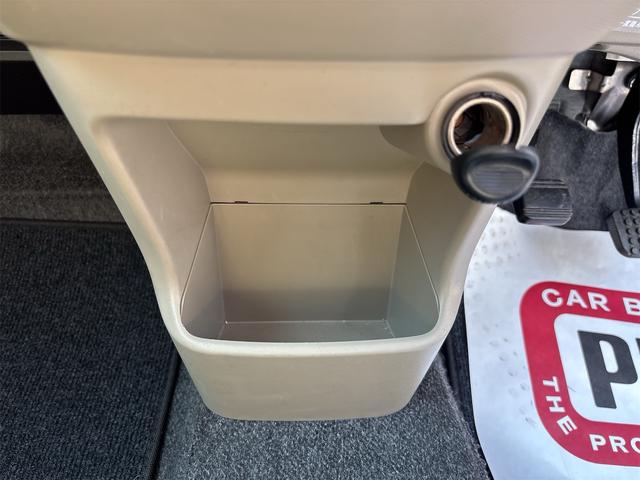 ムーヴ Ｌ　４ＷＤ　ＥＴＣ　ナビ　ＴＶ　アイドリングストップ　ＣＶＴ　盗難防止システム　ＡＢＳ　ＣＤ　ＵＳＢ　アルミホイール　衝突安全ボディ　エアコン　パワーステアリング　パワーウィンドウ　運転席エアバッグ（19枚目）