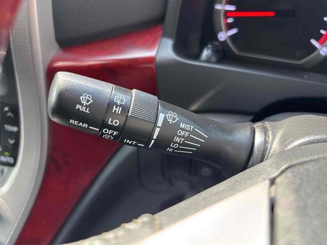ヴェルファイア ２．４Ｚ　４ＷＤ　ドライブレコーダー　ＥＴＣ　バックカメラ　ナビ　クリアランスソナー　両側電動スライドドア　オートライト　ＨＩＤ　スマートキー　電動格納ミラー　後席モニター　３列シート　オットマン　ＣＶＴ（28枚目）