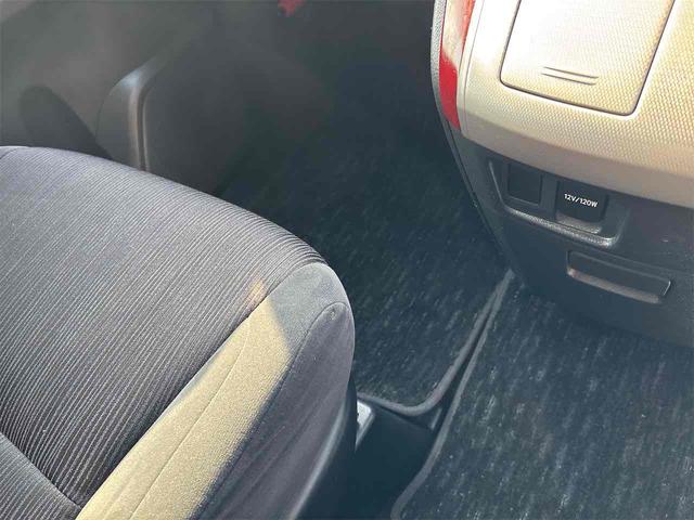 ヴェルファイア ２．４Ｚ　４ＷＤ　ドライブレコーダー　ＥＴＣ　バックカメラ　ナビ　クリアランスソナー　両側電動スライドドア　オートライト　ＨＩＤ　スマートキー　電動格納ミラー　後席モニター　３列シート　オットマン　ＣＶＴ（41枚目）