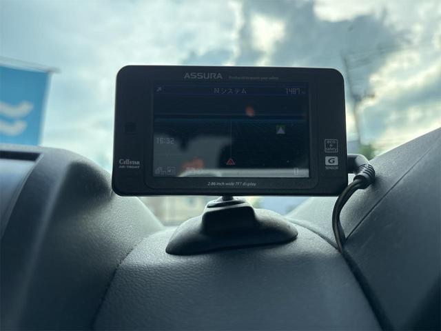 デリカＤ：５ Ｇ　パワーパッケージ　４ＷＤ　オートクルーズコントロール　両側スライドドア　ＨＩＤ　スマートキー　ＣＶＴ　社外ホイール　盗難防止システム　衝突安全ボディ　ＡＢＳ　ＥＳＣ　パワーステアリング　パワーウィンドウ（17枚目）