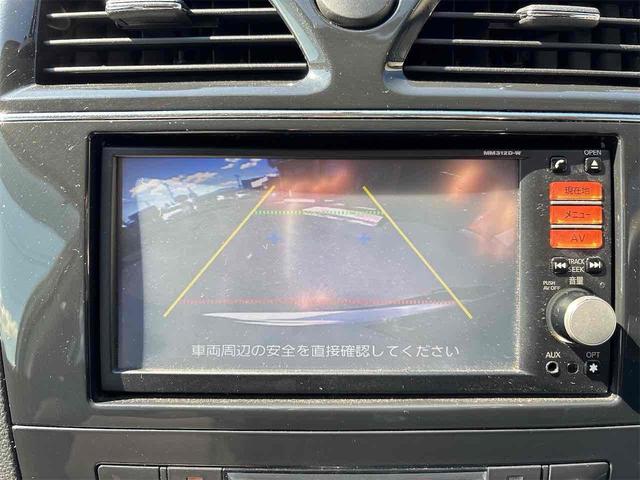 セレナ ハイウェイスター　Ｓ－ハイブリッド　バックカメラ　ナビ　ＴＶ　両側スライド・片側電動　オートライト　スマートキー　オートクルーズコントロール　アイドリングストップ　電動格納ミラー　３列シート　ウォークスルー　ＣＶＴ　アルミホイール　ＣＤ（23枚目）