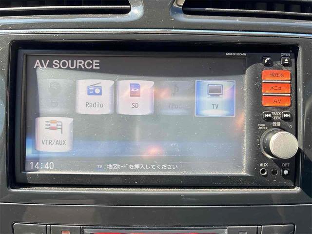 セレナ ハイウェイスター　Ｓ－ハイブリッド　バックカメラ　ナビ　ＴＶ　両側スライド・片側電動　オートライト　スマートキー　オートクルーズコントロール　アイドリングストップ　電動格納ミラー　３列シート　ウォークスルー　ＣＶＴ　アルミホイール　ＣＤ（24枚目）