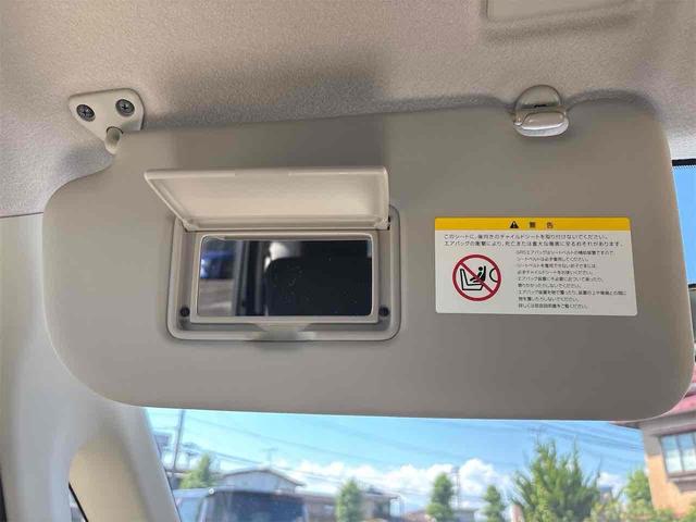 セレナ ハイウェイスター　Ｓ－ハイブリッド　バックカメラ　ナビ　ＴＶ　両側スライド・片側電動　オートライト　スマートキー　オートクルーズコントロール　アイドリングストップ　電動格納ミラー　３列シート　ウォークスルー　ＣＶＴ　アルミホイール　ＣＤ（30枚目）
