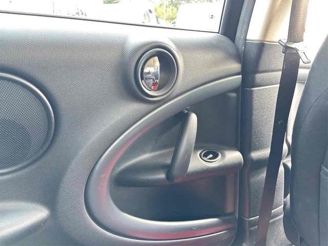 ＭＩＮＩ クーパーＳ　クロスオーバー　ＥＴＣ　ナビ　ＴＶ　アルミホイール　オートライト　ＨＩＤ　キーレスエントリー　ＡＴ　盗難防止システム　ＡＢＳ　ＥＳＣ　ＣＤ　ＤＶＤ再生　エアコン　パワーステアリング　パワーウィンドウ（35枚目）