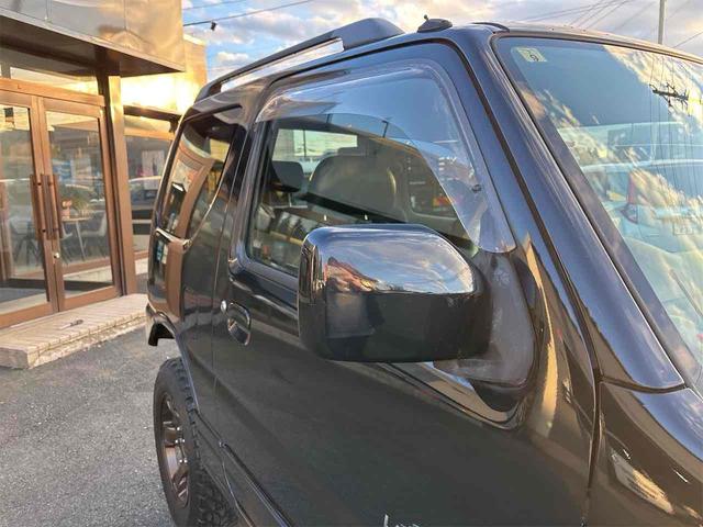 ジムニー ランドベンチャー 4WD ETC ナビ TV アルミホイール キーレスエントリー 電動格納ミラー シートヒーター 革シート AT 衝突安全ボディ CD ABS エアコン パワーステアリング パワーウィンドウ(11枚目)