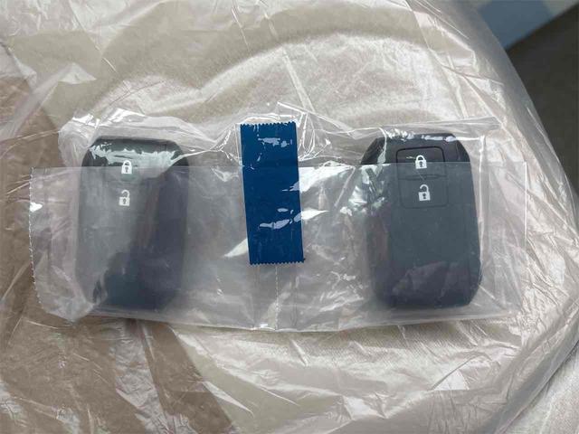 �t���Ăĕ֗��I�ƂĂ��l�C�̍��������̃X�}�[�g�L�[�V�X�e���B�L�[���g�т��Ă��邾���ŁA�h�A���b�N�̊J���тɃG���W���̎n�����\�ȑ����ł��B�v�b�V���X�^�[�g�ł��̂ŃG���W���̎n�����{�^�������������ł�