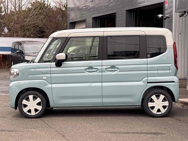 スペーシア ハイブリッドＸ　４ＷＤ　全周囲カメラ　両側電動スライドドア　クリアランスソナー　レーンアシスト　衝突被害軽減システム　オートライト　ＬＥＤヘッドランプ　スマートキー　アイドリングストップ　電動格納ミラー（8枚目）