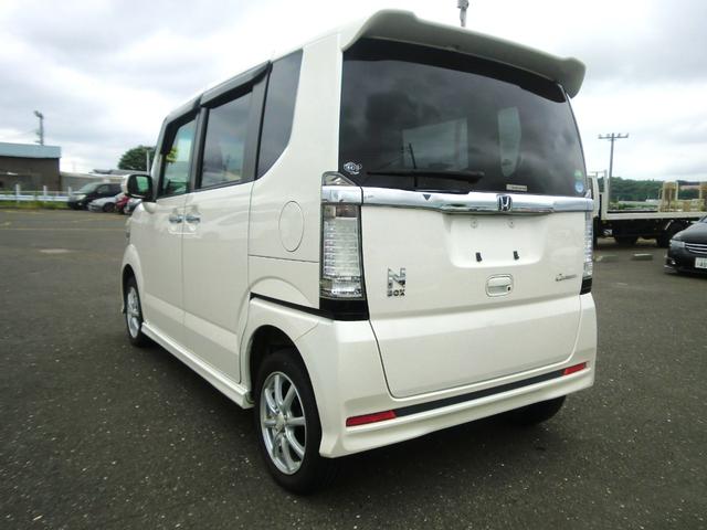 Ｎ－ＢＯＸカスタム Ｇ・Ｌパッケージ　４ＷＤ　電動スライドドア（左）（9枚目）