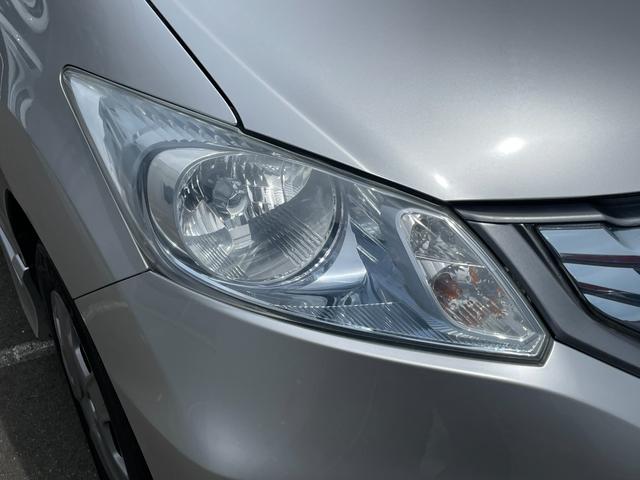 フリードハイブリッド ジャストセレクション　社外ナビ　ＴＶ　ＤＶＤ　エンスタ　ＥＴＣ　スマートキー　片側パワースライドドア　ＨＩＤライト　７人乗　横滑り防止装置　内外装クリーニング済（15枚目）