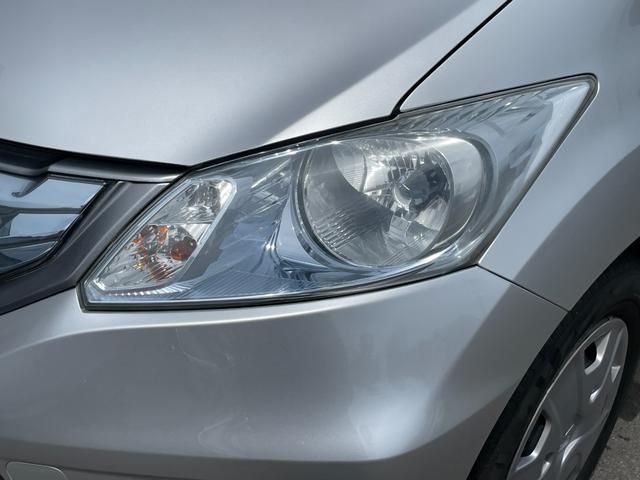 フリードハイブリッド ジャストセレクション　社外ナビ　ＴＶ　ＤＶＤ　エンスタ　ＥＴＣ　スマートキー　片側パワースライドドア　ＨＩＤライト　７人乗　横滑り防止装置　内外装クリーニング済（16枚目）