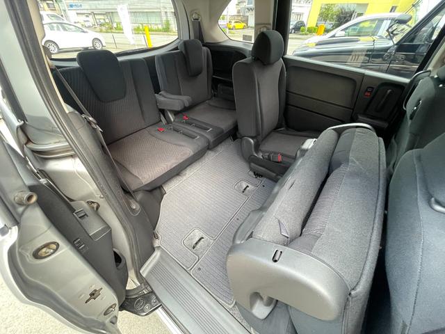 フリードハイブリッド ジャストセレクション　社外ナビ　ＴＶ　ＤＶＤ　エンスタ　ＥＴＣ　スマートキー　片側パワースライドドア　ＨＩＤライト　７人乗　横滑り防止装置　内外装クリーニング済（37枚目）