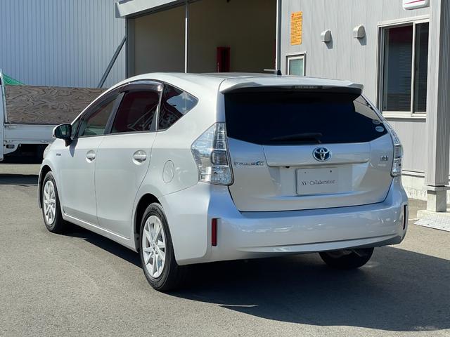 プリウスアルファ Ｇ　ＬＥＤヘッドライト　純正ナビ　ワンセグＴＶ　Ｂｌｕｅｔｏｏｔｈ　バックカメラ　ＥＴＣ　スマートキー　フォグランプ　クルーズコントロール　オートエアコン　内外装クリーニング済（7枚目）