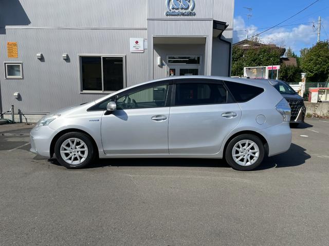 プリウスアルファ Ｇ　ＬＥＤヘッドライト　純正ナビ　ワンセグＴＶ　Ｂｌｕｅｔｏｏｔｈ　バックカメラ　ＥＴＣ　スマートキー　フォグランプ　クルーズコントロール　オートエアコン　内外装クリーニング済（8枚目）