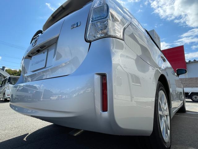 プリウスアルファ Ｇ　ＬＥＤヘッドライト　純正ナビ　ワンセグＴＶ　Ｂｌｕｅｔｏｏｔｈ　バックカメラ　ＥＴＣ　スマートキー　フォグランプ　クルーズコントロール　オートエアコン　内外装クリーニング済（11枚目）