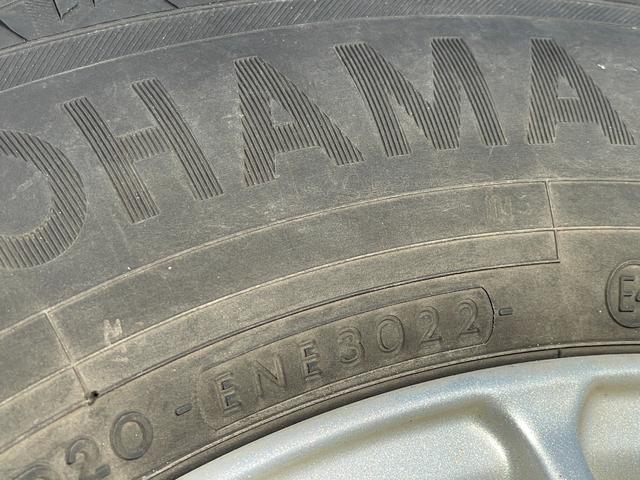 プリウスアルファ Ｇ　ＬＥＤヘッドライト　純正ナビ　ワンセグＴＶ　Ｂｌｕｅｔｏｏｔｈ　バックカメラ　ＥＴＣ　スマートキー　フォグランプ　クルーズコントロール　オートエアコン　内外装クリーニング済（17枚目）