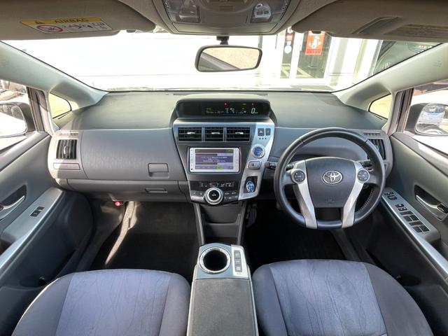 プリウスアルファ Ｇ　ＬＥＤヘッドライト　純正ナビ　ワンセグＴＶ　Ｂｌｕｅｔｏｏｔｈ　バックカメラ　ＥＴＣ　スマートキー　フォグランプ　クルーズコントロール　オートエアコン　内外装クリーニング済（18枚目）