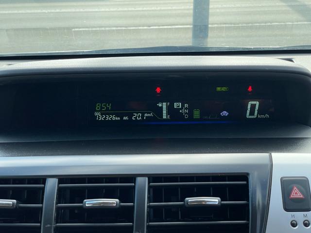 プリウスアルファ Ｇ　ＬＥＤヘッドライト　純正ナビ　ワンセグＴＶ　Ｂｌｕｅｔｏｏｔｈ　バックカメラ　ＥＴＣ　スマートキー　フォグランプ　クルーズコントロール　オートエアコン　内外装クリーニング済（31枚目）