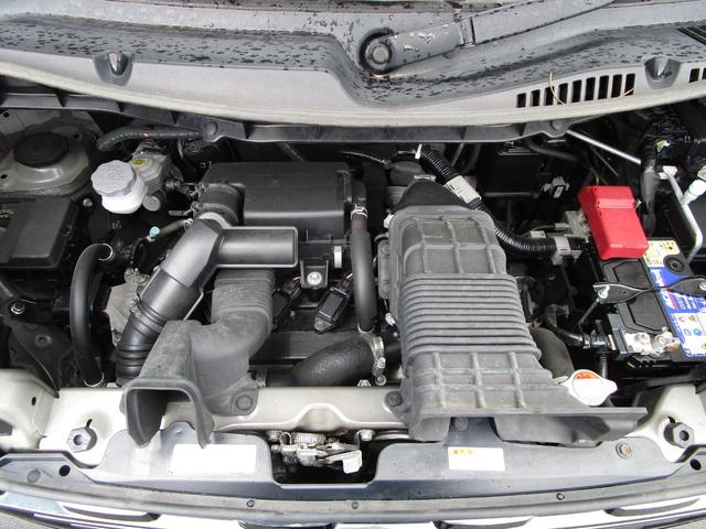 スペーシアカスタム ハイブリッドＸＳターボ　４ＷＤ　カロッツェリアナビ　フルセグ　Ｂｌｕｅｔｏｏｔｈ　両側パワースライドドア　クルーズコントロール　ＬＥＤヘッドランプ　オートエアコン　ＬＥＤフォグランプ　プッシュスタート　シートヒーター（28枚目）