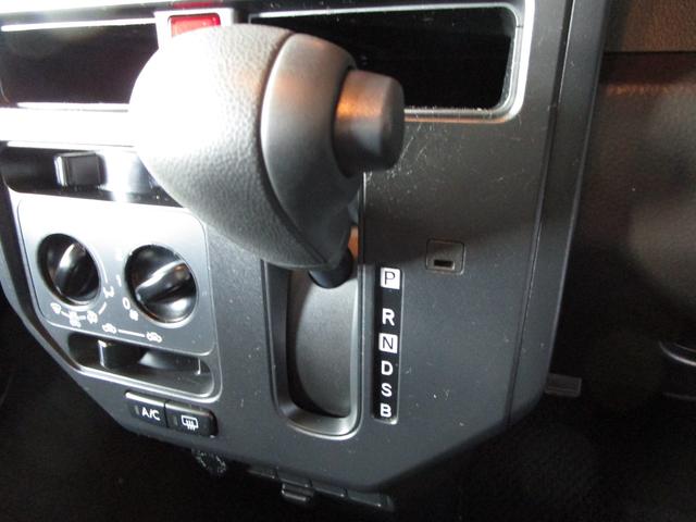 トール Ｘ　４ＷＤ　衝突軽減ブレーキ　カロッツェリアナビ　ＤＶＤ　ＣＤ　Ｂｌｕｅｔｏｏｔｈ　　ＵＳＢ　バックカメラ　ＥＴＣ　ドライブレコーダー　左側電動スライドドア　プッシュスタート　ライトレベライザー（10枚目）
