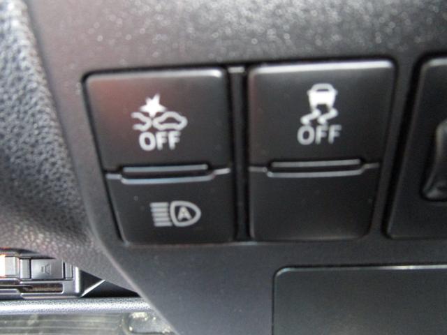 ハイゼットカーゴ ＤＸ　ＳＡＩＩＩ　４ＷＤ　衝突軽減ブレーキ　ＬＥＤヘッドランプ　ＥＴＣ　オートライト　横滑り防止装置　アイドリングストップ　ライトレベライザー　オーバーヘッドコンソール　スピーカー内臓ＡＭＦＭラジオ（11枚目）