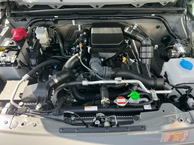 ジムニー ＸＣ　届出済未使用車　４ＷＤターボ　デュアルセンサーブレーキサポート　純正１６インチアルミホイール　ＬＥＤヘッドライト　ヘッドライトウォッシャー　本革ステアリング　クルーズコントロール　オートハイビーム（31枚目）