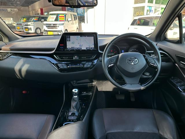 Ｃ－ＨＲ Ｇ－Ｔ　４ＷＤターボ　モデリスタフルエアロ　純正８インチナビ　バックカメラ　ＥＴＣ　Ｂｌｕｅｔｏｏｔｈ　ドライブレコーダー　クルーズコントロール　純正１８インチアルミ　オートハイビーム　前席シートヒーター（2枚目）
