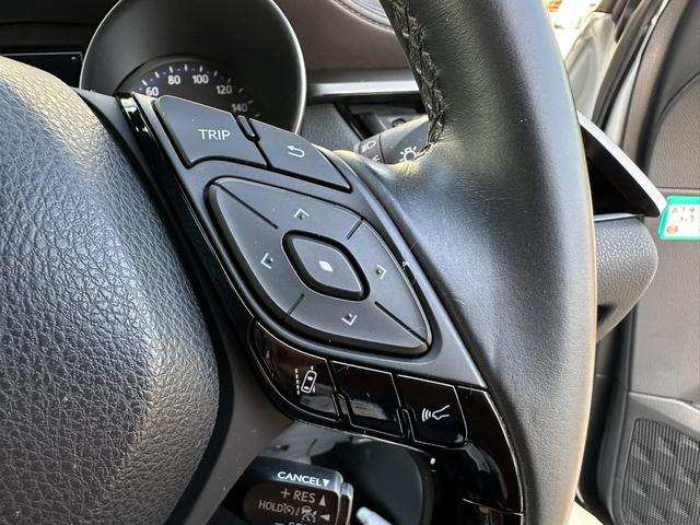 Ｃ－ＨＲ Ｇ－Ｔ　４ＷＤターボ　モデリスタフルエアロ　純正８インチナビ　バックカメラ　ＥＴＣ　Ｂｌｕｅｔｏｏｔｈ　ドライブレコーダー　クルーズコントロール　純正１８インチアルミ　オートハイビーム　前席シートヒーター（14枚目）