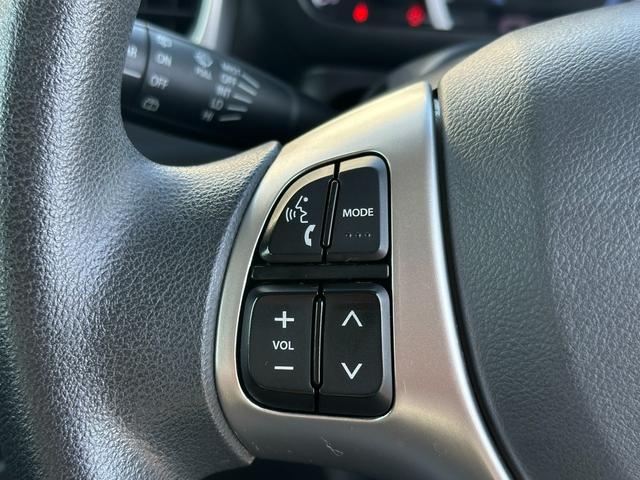 スペーシア Ｇリミテッド　４ＷＤ　デュアルカメラブレーキサポート　左側パワースライドドア　全方位カメラ　純正ナビ　Ｂｌｕｅｔｏｏｔｈ　前席シートヒーター　ミラーヒーター　横滑り防止　車線逸脱　ライトレベライザー　キーフリー（13枚目）
