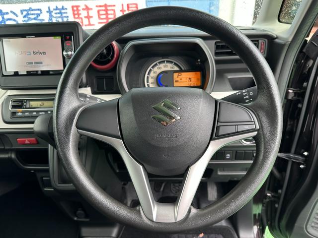 スペーシア ハイブリッドＧ　ハイブリッド４ＷＤ　ワンオーナー　社外ナビ　ＤＶＤ再生可能　フルセグＴＶ　シートヒーター　ＰＷＲスイッチ　横滑り防止装置　ミラーヒーター　シートヒーター　アイドリングストップ　ライトレベライザー（9枚目）