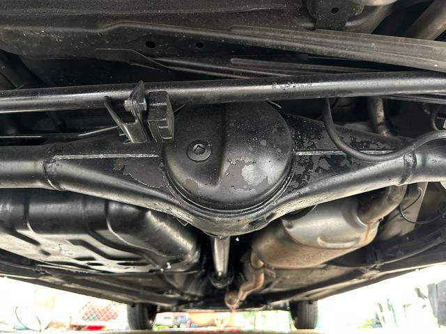 スペーシア ハイブリッドＧ　ハイブリッド４ＷＤ　ワンオーナー　社外ナビ　ＤＶＤ再生可能　フルセグＴＶ　シートヒーター　ＰＷＲスイッチ　横滑り防止装置　ミラーヒーター　シートヒーター　アイドリングストップ　ライトレベライザー（31枚目）